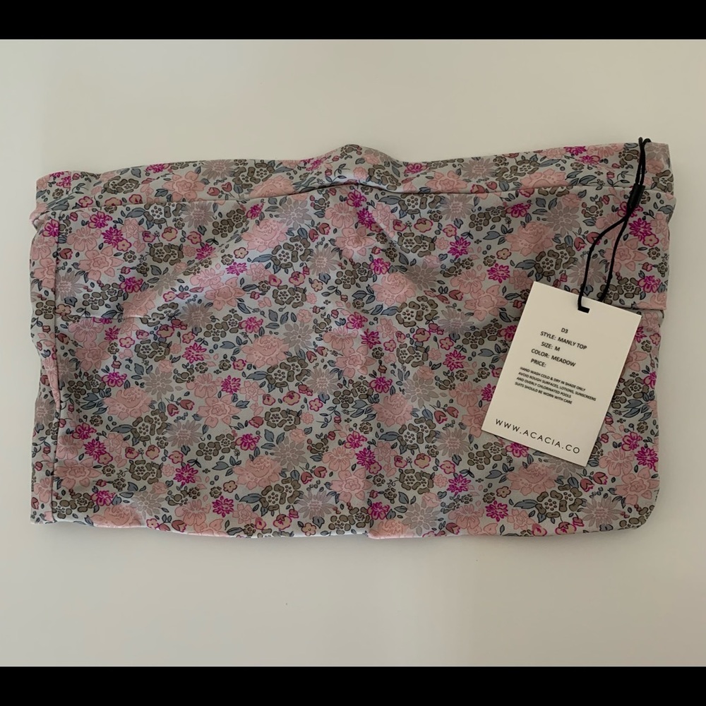 Acacia Manly Top